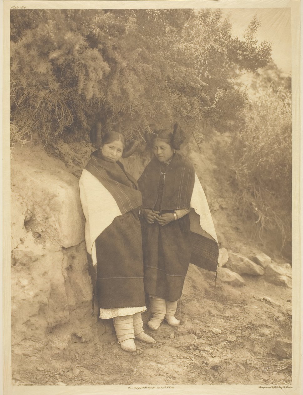 W Trysting Place, 1921. autorstwa Edward Sheriff Curtis