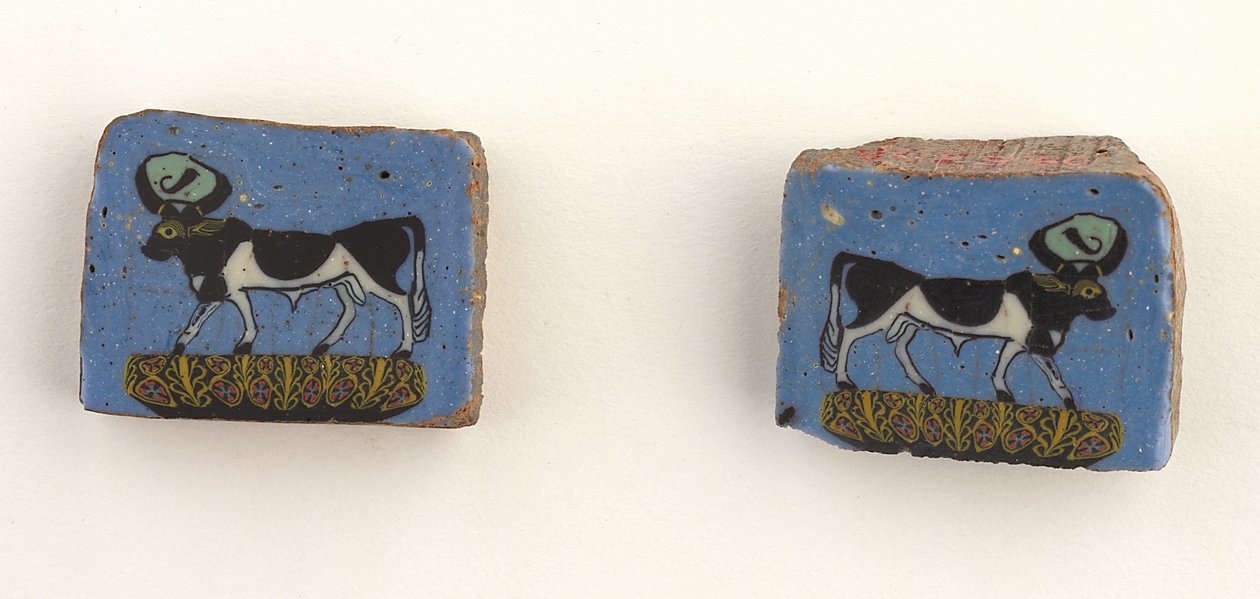 Mozaikowe tablice z apisem lub świętym bykiem Memfis, okres ptolemejski do okresu rzymskiego, 100 pne-100 ne (szkło) autorstwa Egyptian