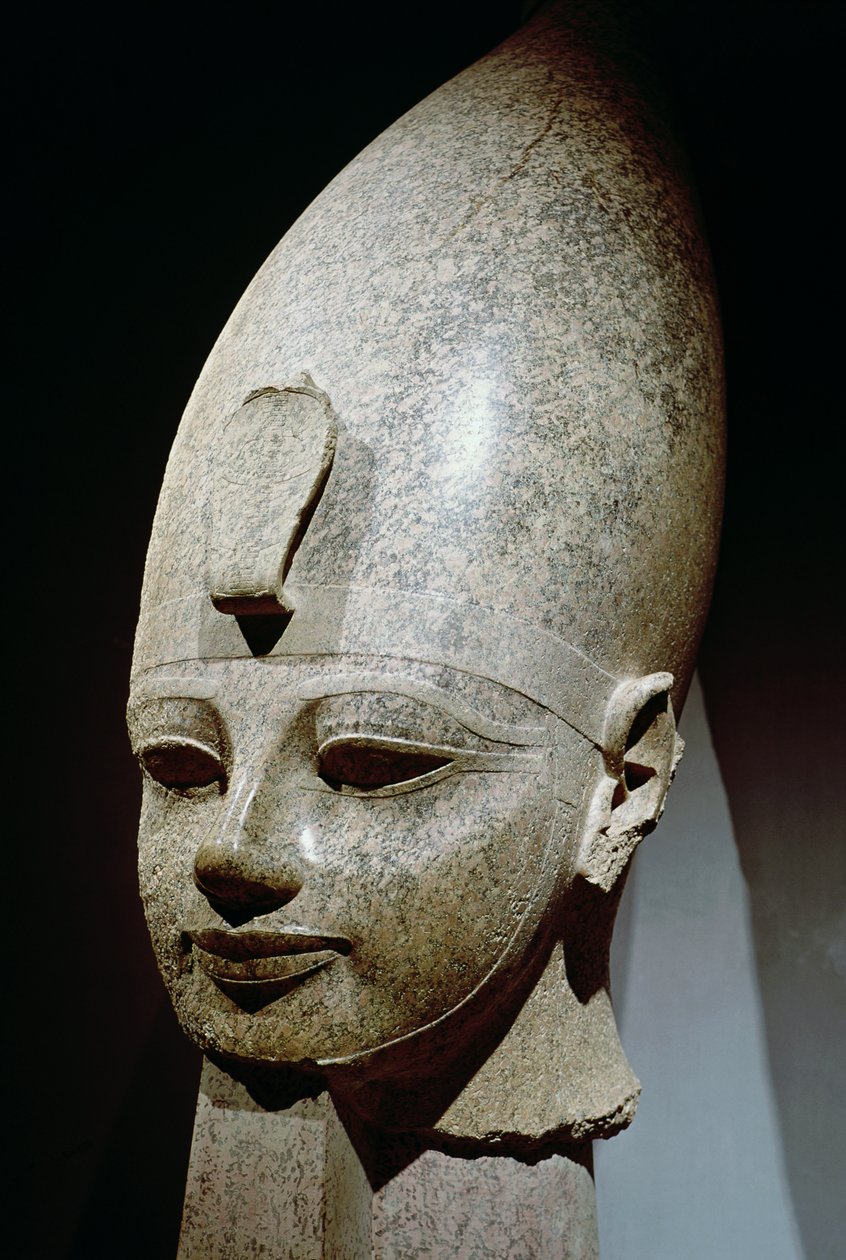 Kolosalna głowa Amenhotepa III, z al-Quurnah, Nowe Królestwo (różowy granit) autorstwa Egyptian 18th Dynasty