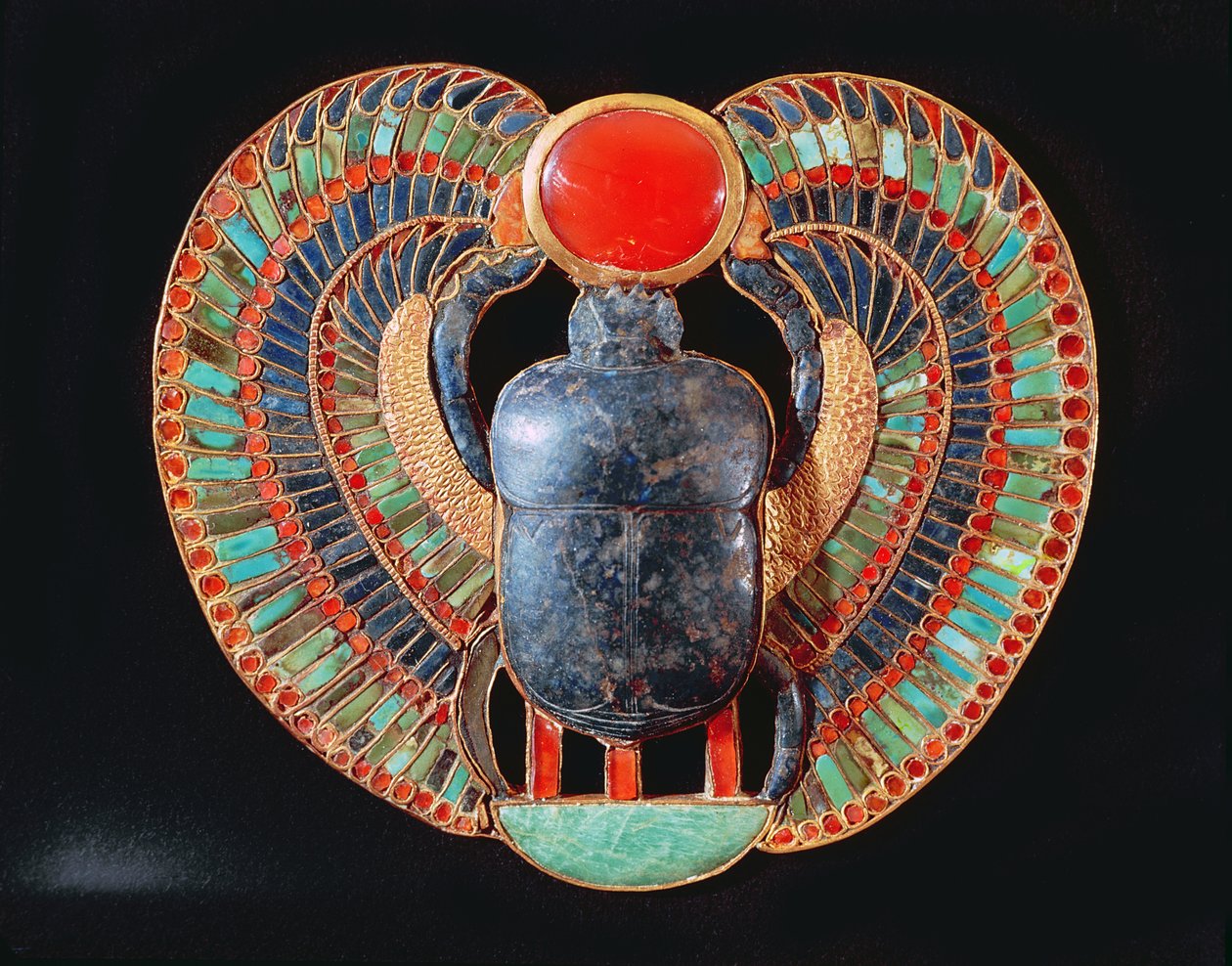 Pektorał skarabeusza z grobowca Tutanchamona w Dolinie Królów w Tebach, ok. 1361-52 pne, Nowe Państwo (złoto, lapis lazuli, bursztyn i in.) autorstwa Egyptian 18th Dynasty