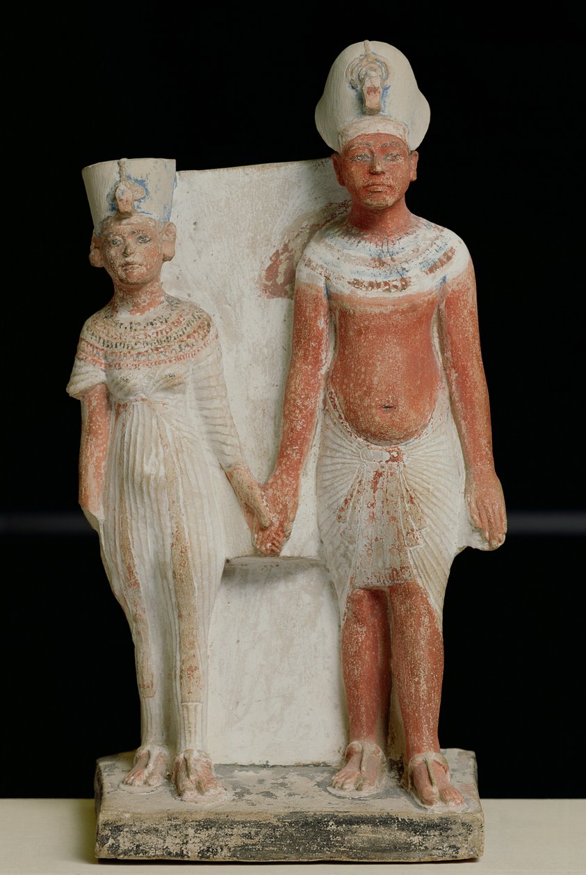 Statuetka Amenophisa IV (Echenatona) i Nefertiti, z Tell el-Amarna, Okres Amarna, Nowe Państwo, 1353-1337 pne (malowany wapień) (patrz także 219625) autorstwa Egyptian 18th Dynasty
