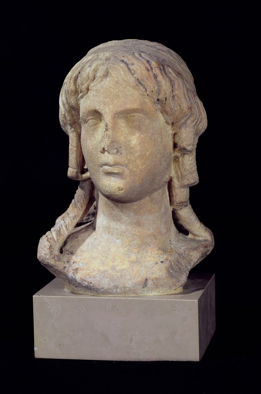 Głowa Berenice I (ok.317-ok.275 pne) lub Kleopatra I, Okres Ptolemejski (marmur) autorstwa Egyptian