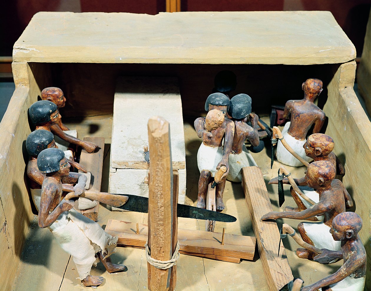 Model nagrobny warsztatu stolarskiego, z Grobowca Meketre, Dolina Szlachty, Państwo Środka, ok. 2000 pne (drewno malowane) autorstwa Egyptian 11th Dynasty