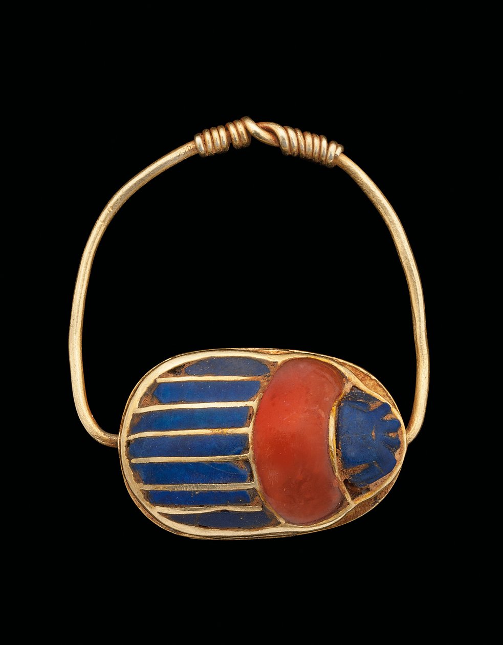 Palec skarabeusz z pierścionkiem, Państwo Środka autorstwa Egyptian 12th Dynasty