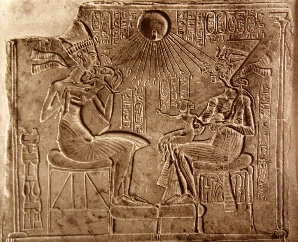 Echnaton i jego rodzina z Achetaton (obecnie Tell el-Amarna). autorstwa Egyptian 18th Dynasty