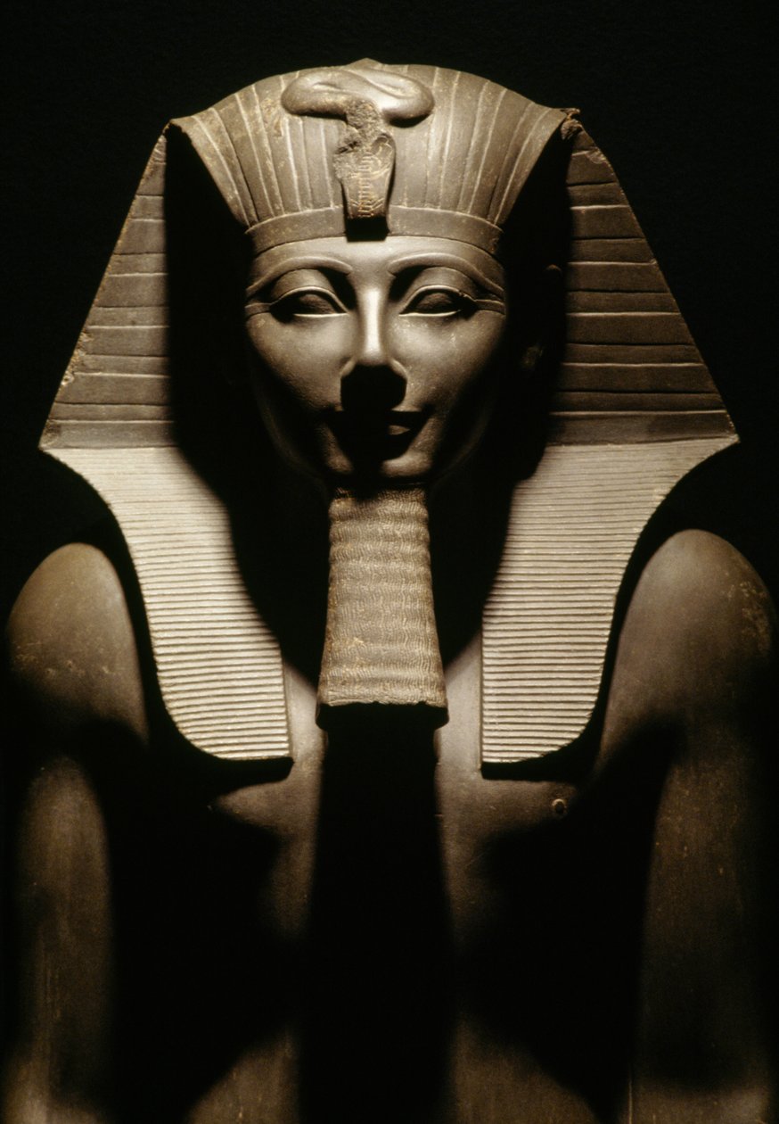 Bazaltowy posąg Thutmose III ze świątyni Amona w Karnaku, Egipt, cywilizacja egipska, Nowe Królestwo, XVIII dynastia, szczegół autorstwa Egyptian 18th Dynasty