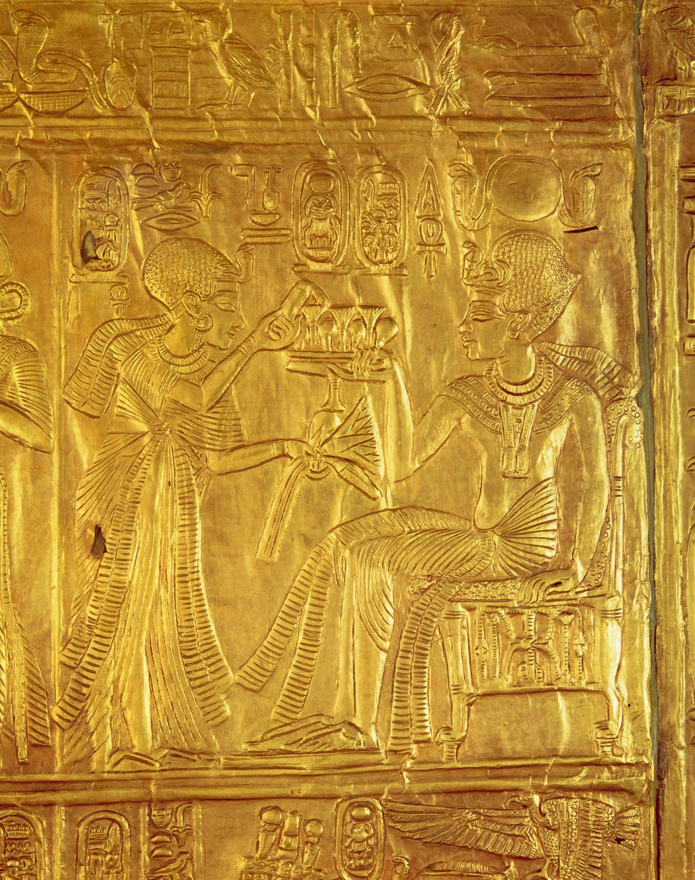 Szczegół ze Złotej Świątyni, z Grobowca Tutanchamona (ok. 1370-1352 pne) Nowe Królestwo (drewno pokryte zaprawą tynkarską pokryte złotą blachą) autorstwa Egyptian 18th Dynasty