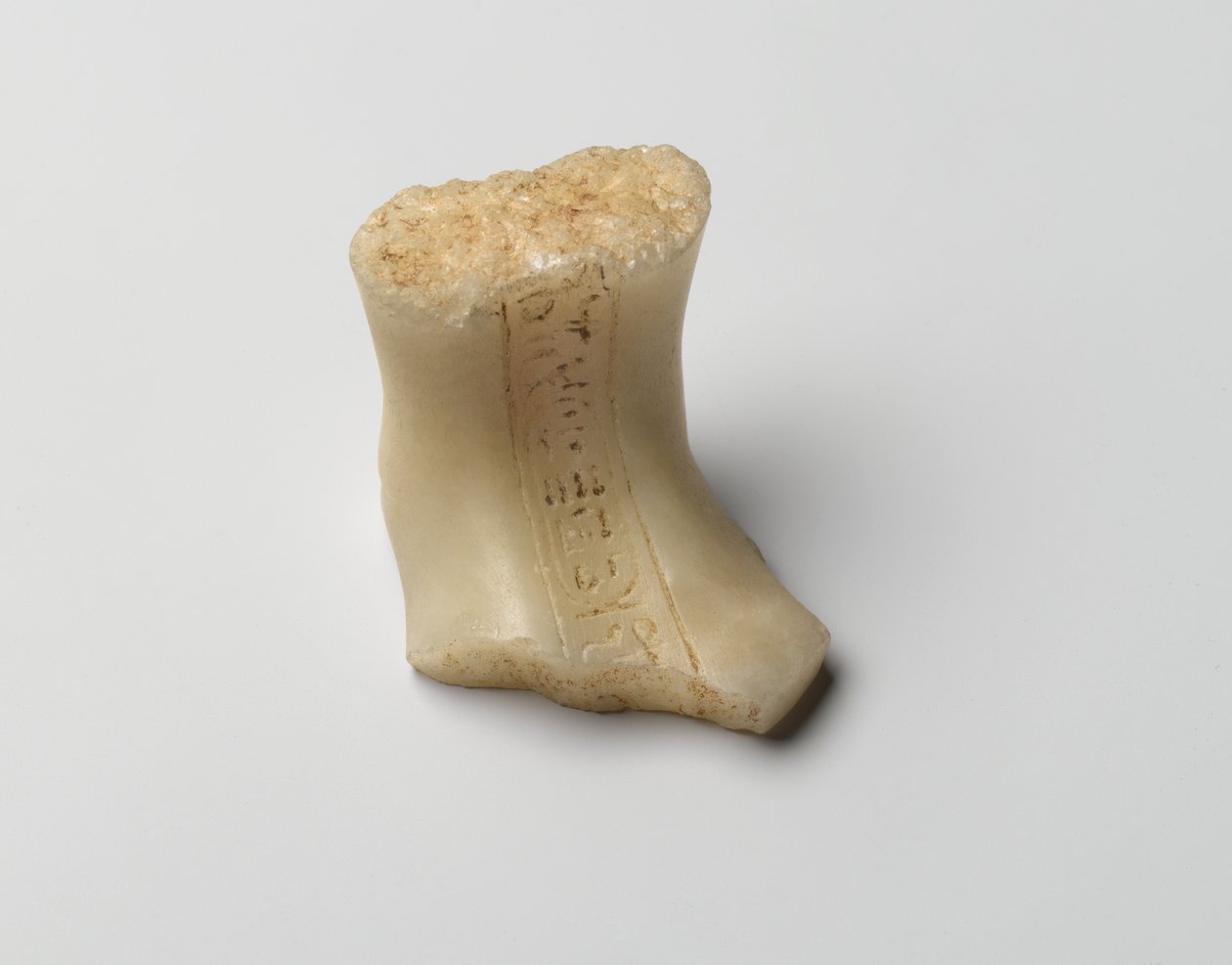 Stopa shabti z Nefertiti, Nowe Królestwo (alabaster) autorstwa Egyptian 18th Dynasty