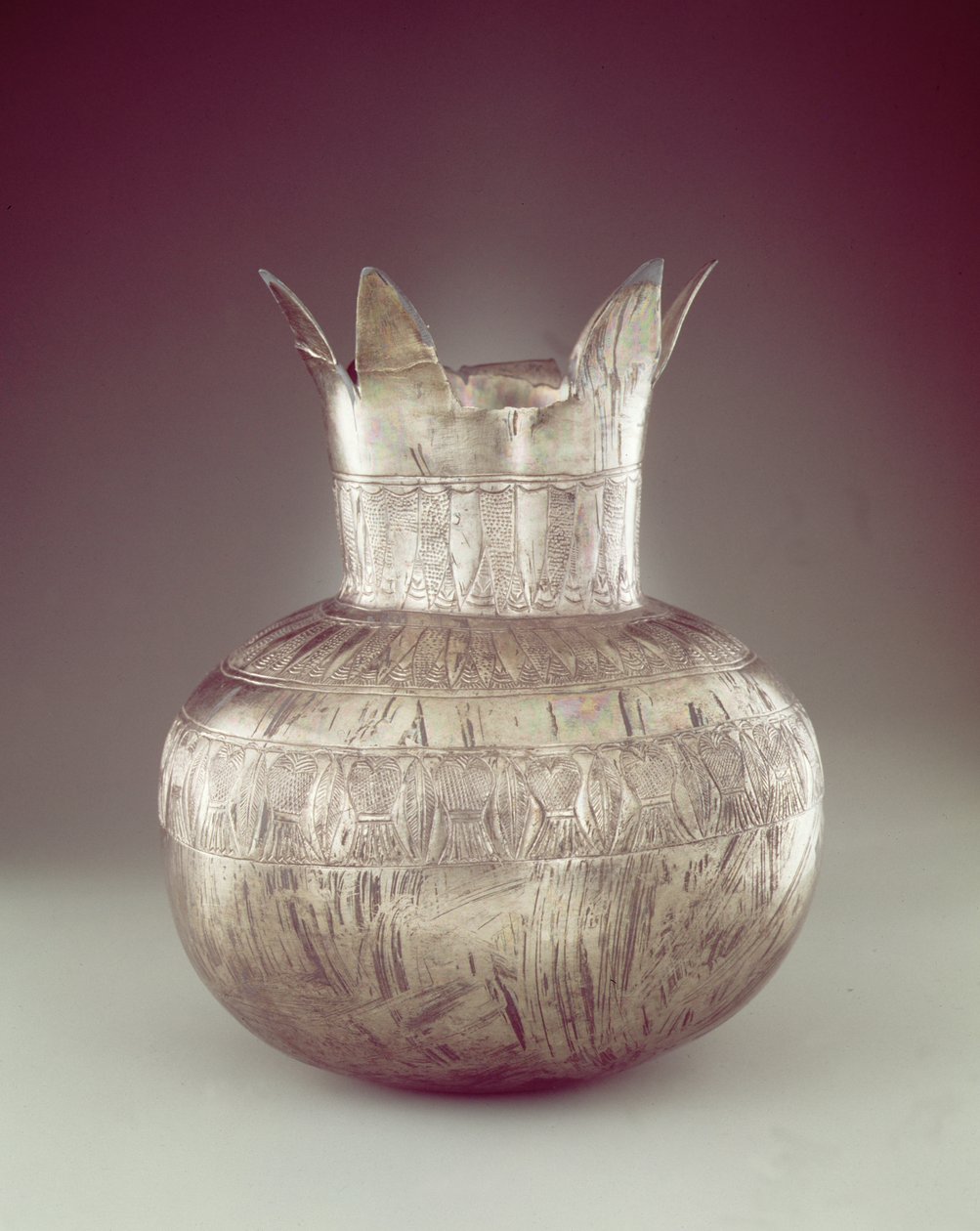 Wazon granatu, z Grobowca Tutanchamona, Nowe Państwo (srebrny lub elektrum) autorstwa Egyptian 18th Dynasty