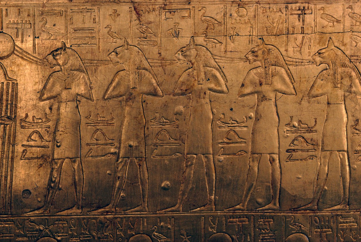 Relief na pozłacanej drewnianej szkatułce, Skarbiec Tutenchamona autorstwa Egyptian 18th Dynasty