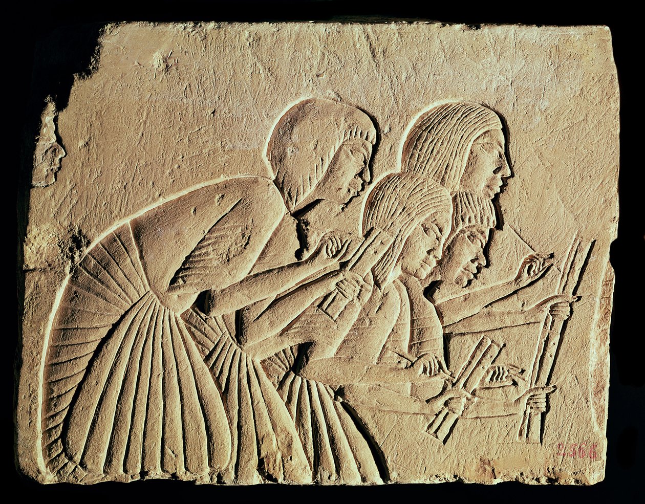 Tablica przedstawiająca czterech skrybów przy pracy, Nowe Królestwo, ok. 1400 pne autorstwa Egyptian 18th Dynasty