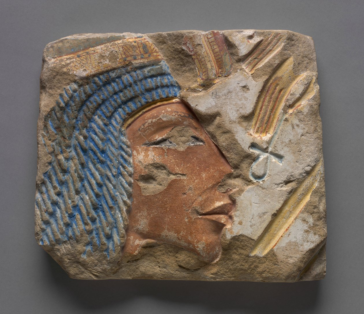 Talatat: Portret Nefertiti, ok. 1353-1347 pne (malowany piaskowiec) autorstwa Egyptian 18th Dynasty