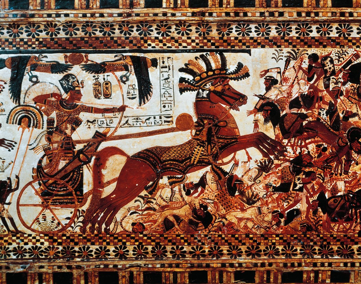 Pudełko myśliwskie. Fragment sceny przedstawiającej króla na rydwanie pokonującego wrogów azjatyckich, Nowe Państwo, XVIII dynastia autorstwa Egyptian 18th Dynasty