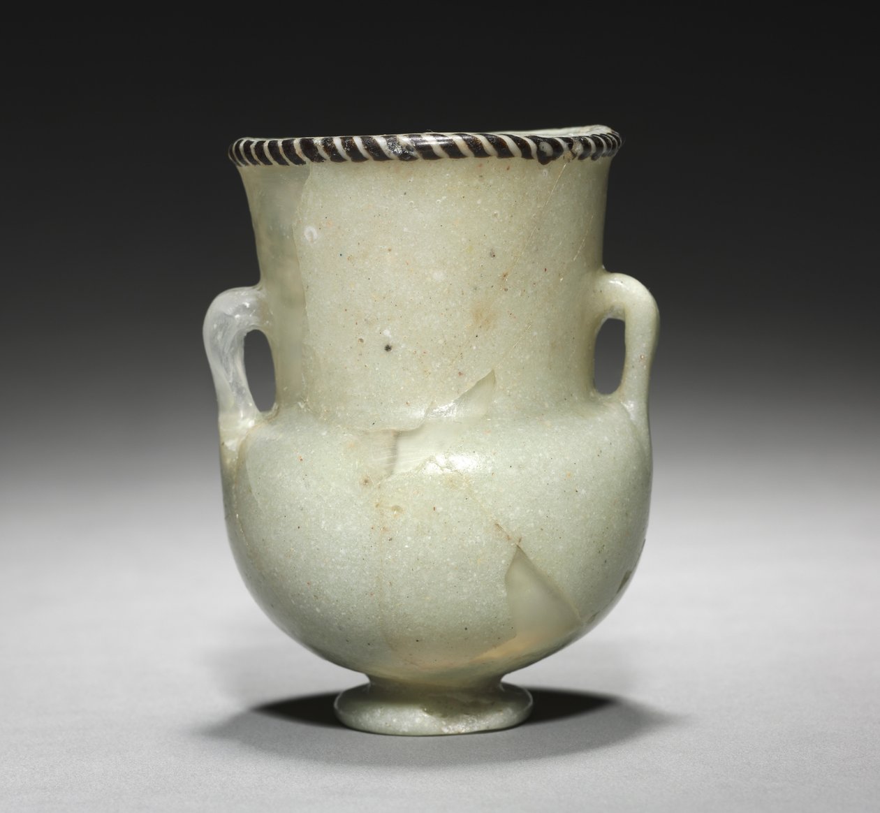 Butelka Unguent lub Krateriskos, późna XVIII dynastia, ok. 1336-1295 pne autorstwa Egyptian 18th Dynasty