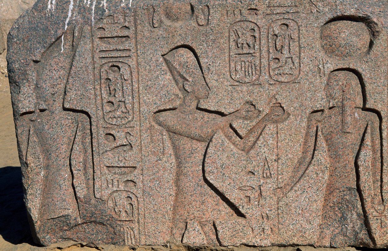 Blok z reliefami i inskrypcjami Ramzesa II, Wielka Świątynia Amona, Tanis, Egipt, cywilizacja egipska, Nowe Państwo, XIX dynastia autorstwa Egyptian 19th Dynasty