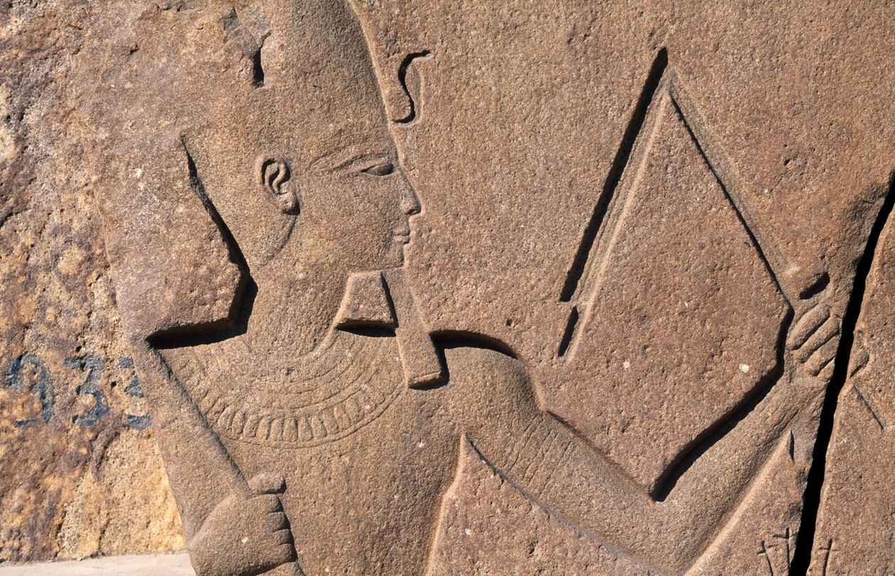 Blok z reliefami i inskrypcjami Ramzesa II, Wielka Świątynia Amona, Tanis, Egipt, cywilizacja egipska, Nowe Państwo, XIX dynastia autorstwa Egyptian 19th Dynasty