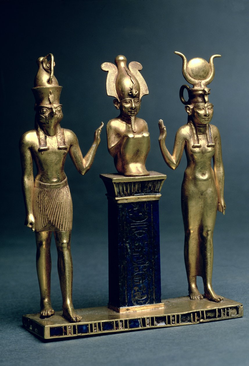 Triada Osorkona II: Ozyrys otoczony przez Izydę i Horusa, trzeci okres pośredni, ok. 874-850 p.n.e. (złoto i lapis lazuli) autorstwa Egyptian 22nd Dynasty