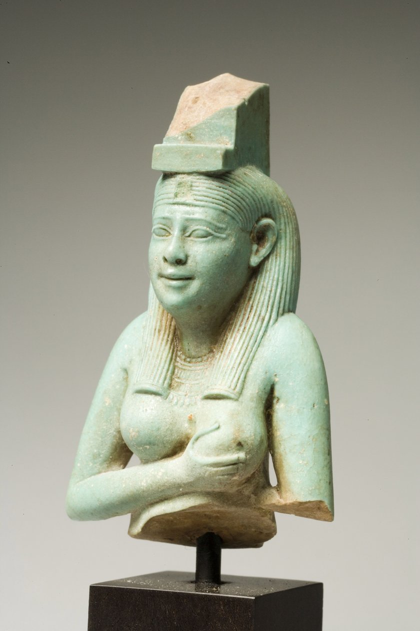 Fragment Izydy, późny okres dynastyczny (fajans) (zob. także 270350) autorstwa Egyptian 26th Dynasty