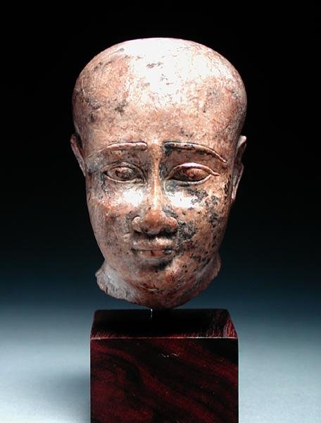 Głowa mężczyzny, ok. 350 pne (wapień) (patrz także 185237) autorstwa Egyptian 30th Dynasty