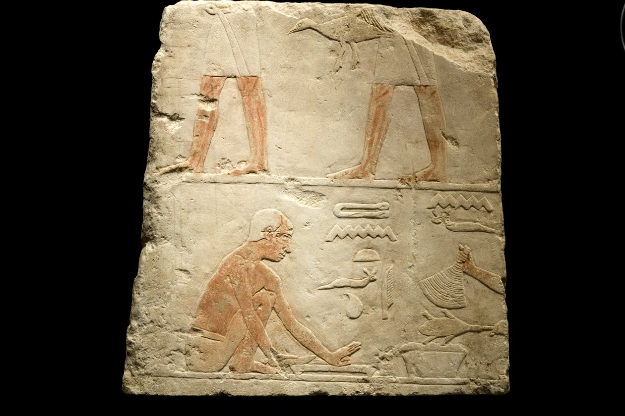 Fragment płaskorzeźby przedstawiający przygotowywanie posiłków (wapień) autorstwa Egyptian 6th Dynasty