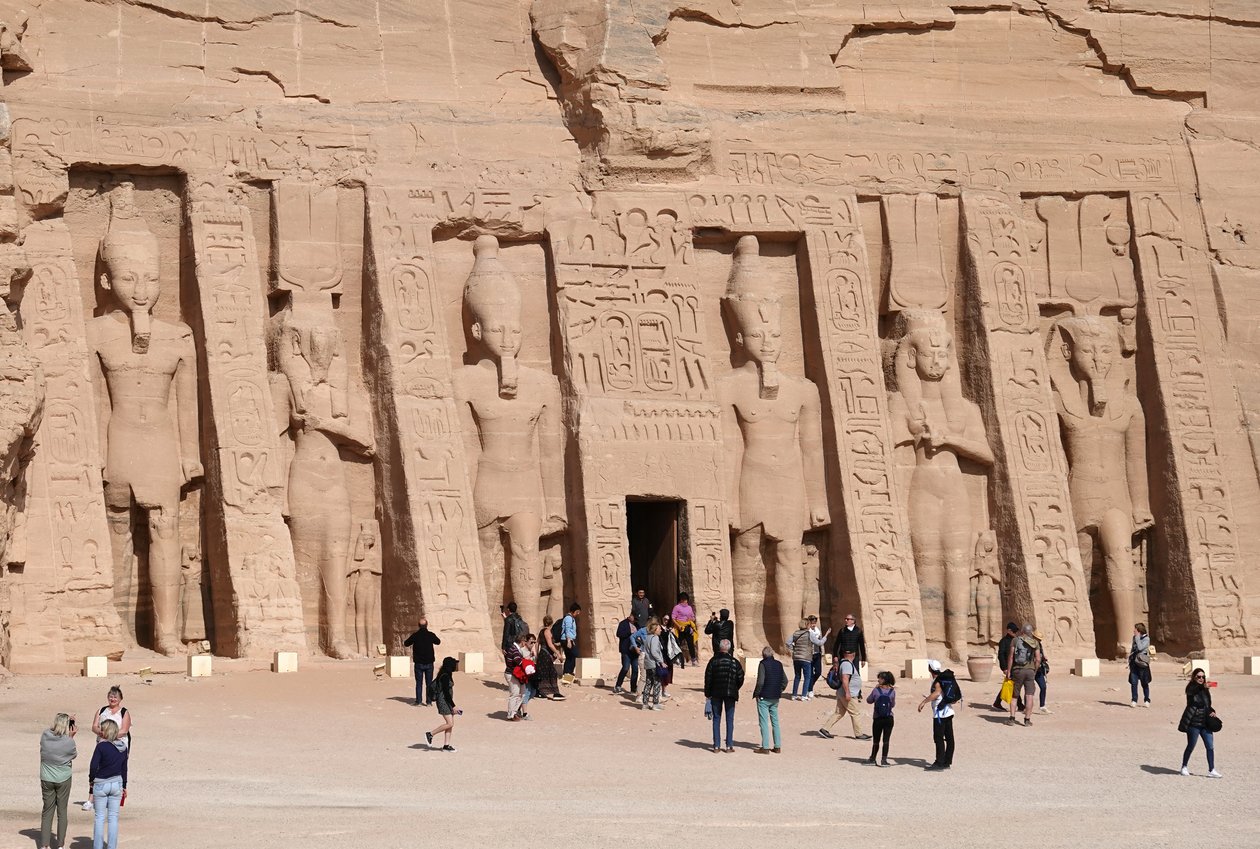 Mała świątynia Abu Simbel autorstwa Egyptian Egyptian