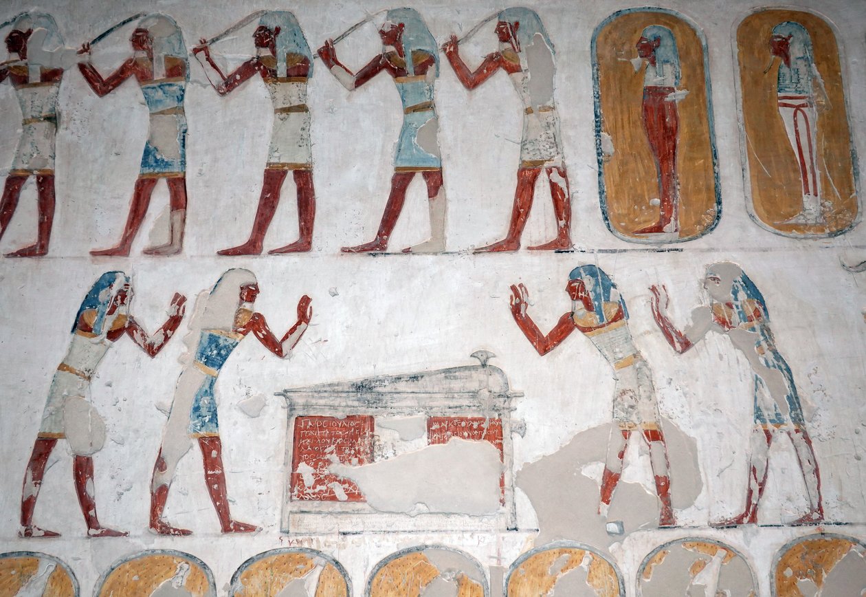 Uzbrojeni mężczyźni i postać przed sarkofagiem, Dolina Królów, Luksor autorstwa Egyptian Egyptian