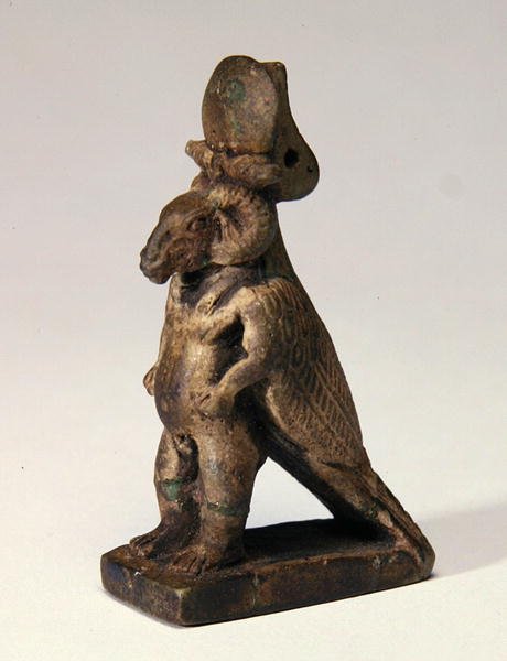 Złożony bóg z głową barana, ciałem karła i grzbietem sokoła (fajans) autorstwa Egyptian Ptolemaic Period