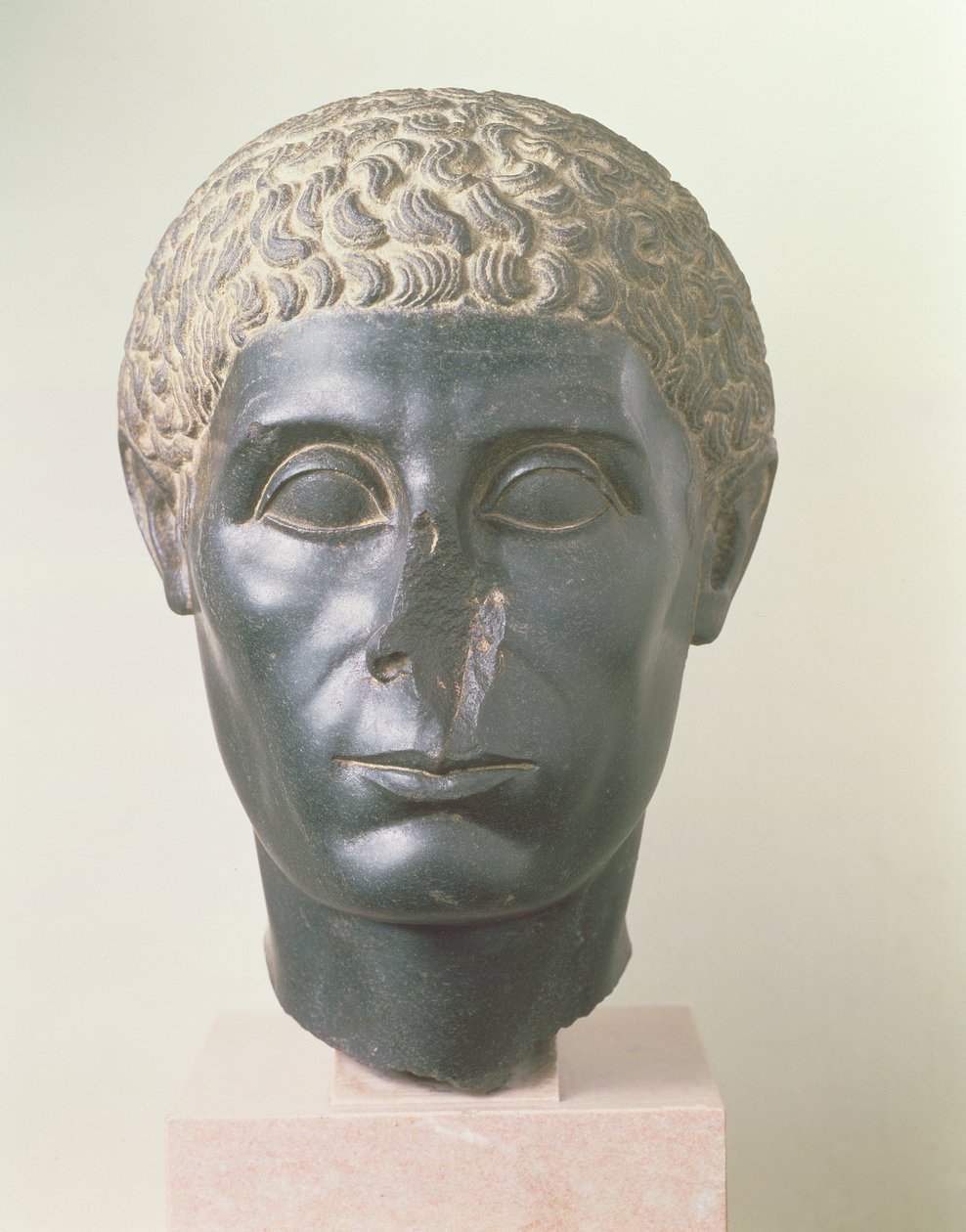 Brooklyn Black Head, prawdopodobnie z Mitrahineh, późny okres ptolemejski (ok. 50 pne) (dioryt) autorstwa Egyptian Ptolemaic Period