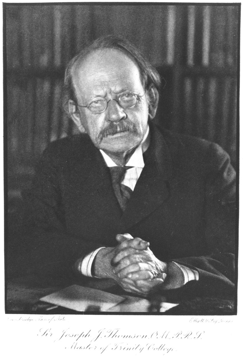 Portret Sir Josepha Johna Thomsona (1856-1940), ok. 1920-30 autorstwa Elliott und Fry Studio