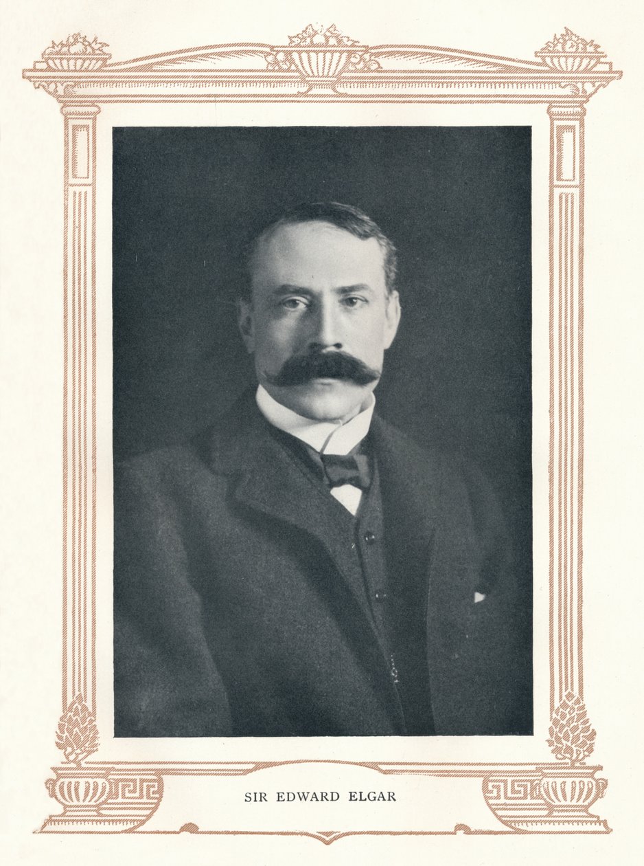 Sir Edward Elgar, 1895. autorstwa Elliott and Fry