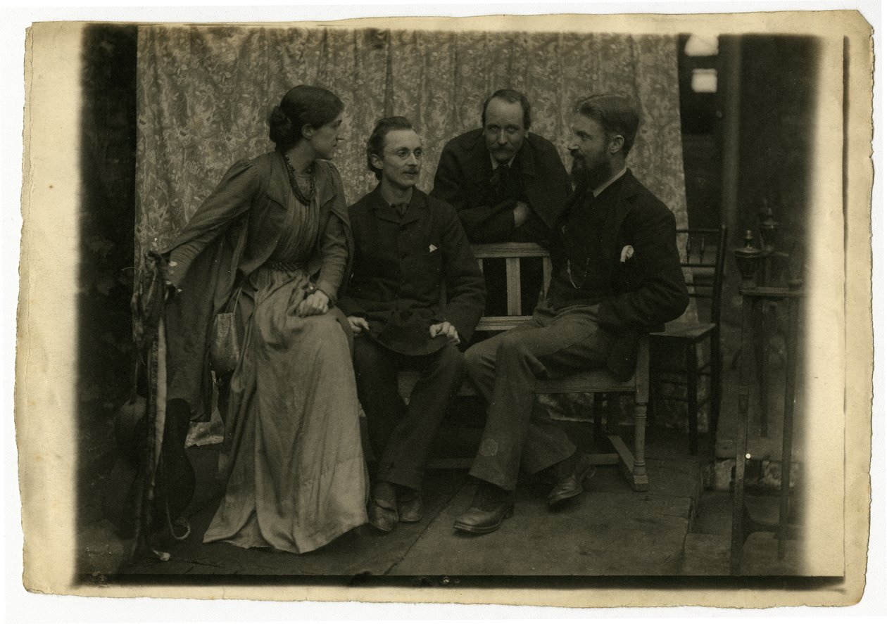 May Morris, HH Sparling, Emery Walker i George Bernard Shaw autorstwa Emery and Boutall Walter Walker