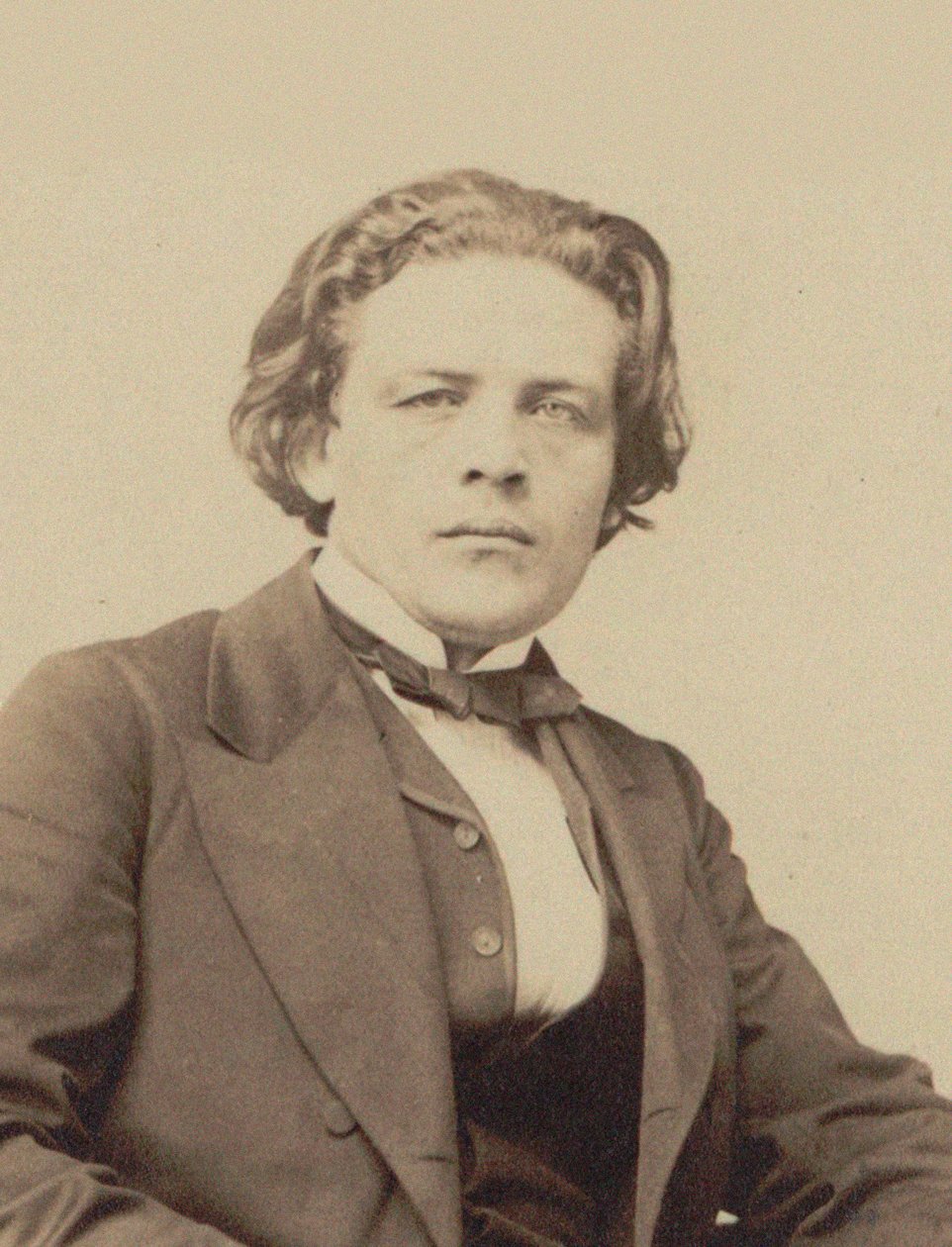 Portret kompozytora Antona Rubinsteina 1829-1894, ok. 1860-1870. autorstwa Emile Desmaisons