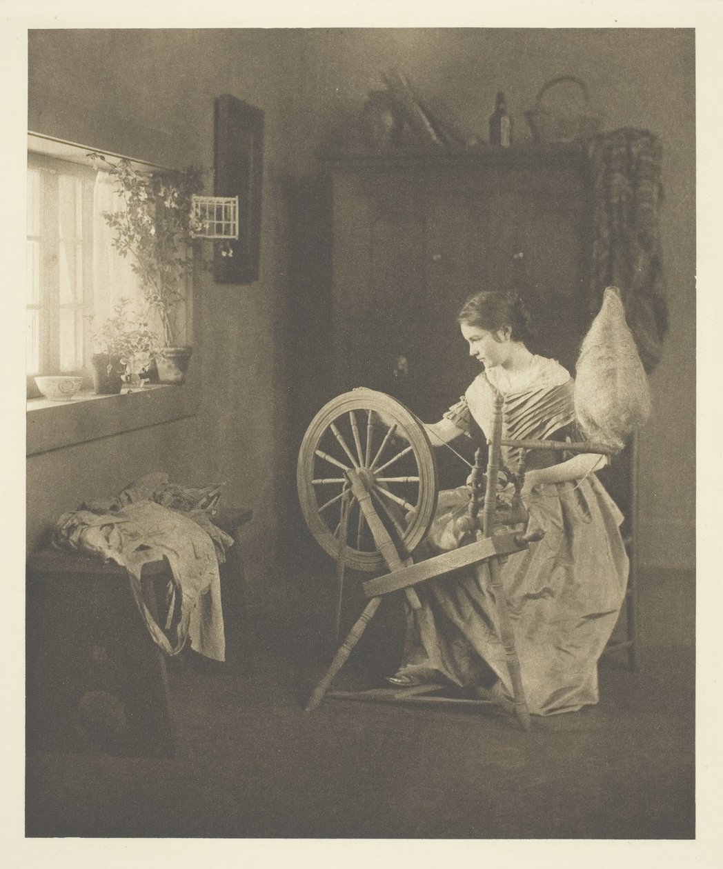 Przędzenie, ok. 1898. autorstwa Emilie V. Clarkson