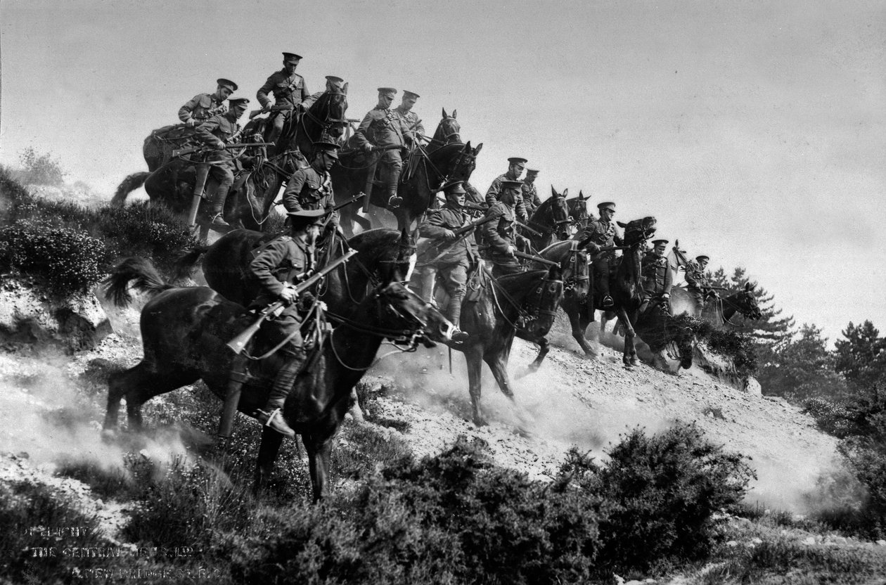1 Rezerwowy Pułk Kawalerii w trakcie szkolenia, Aldershot, ok. 1914 autorstwa English Photographer