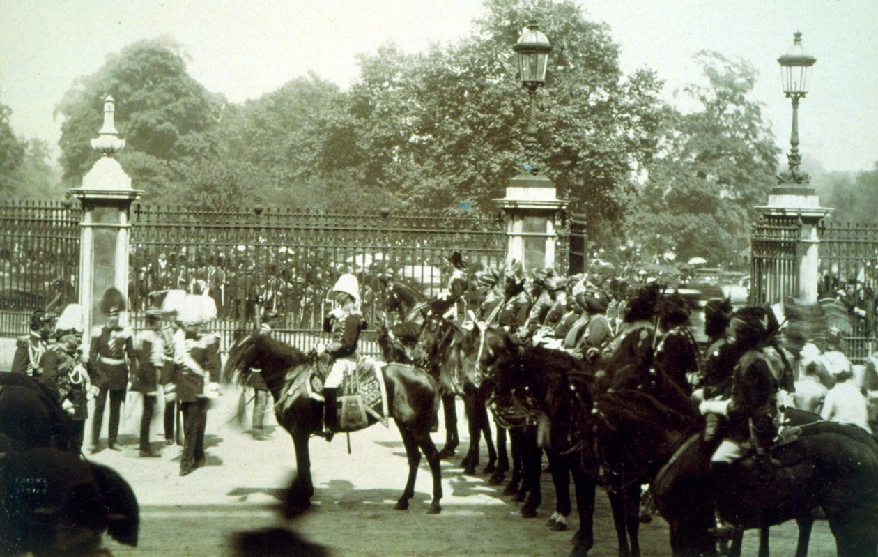 Kawaleria Kompanii Wschodnioindyjskiej na Złotym Jubileuszu Królowej Wiktorii, 1887 r. autorstwa English Photographer