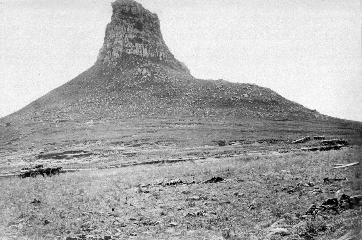 Góra Isandlwana, 1879 autorstwa English Photographer