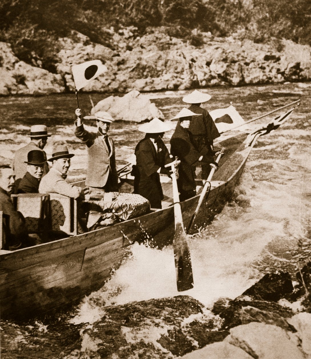 Król Edward VIII w Rapids w Kioto w Japonii, 1922 autorstwa English Photographer