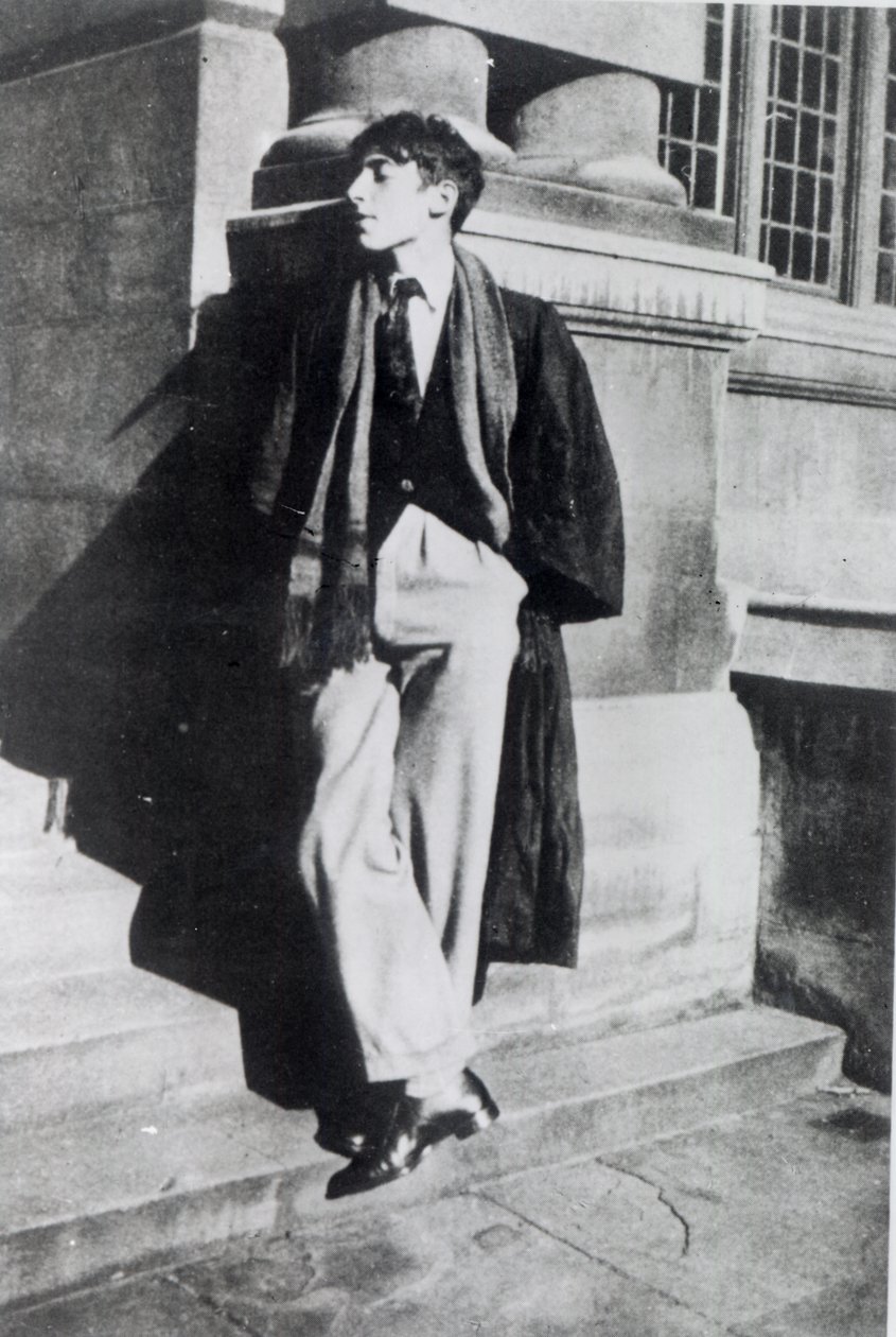 Louis MacNeice, būdamas Oksforde, 1926–1930 m autorstwa English Photographer