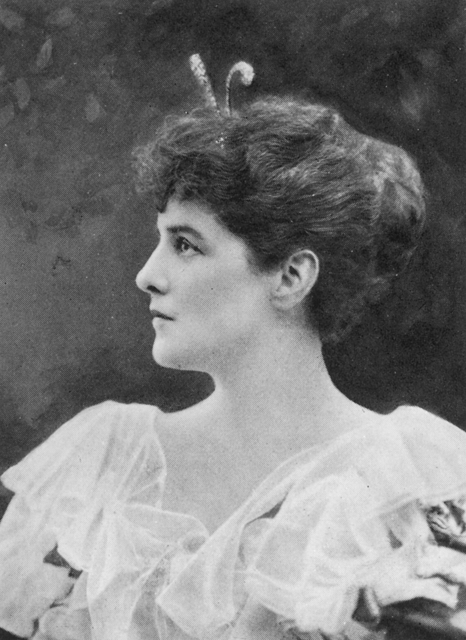 Panna Jennie Jerome, później Lady Randolph Churchill, 1921 autorstwa English Photographer