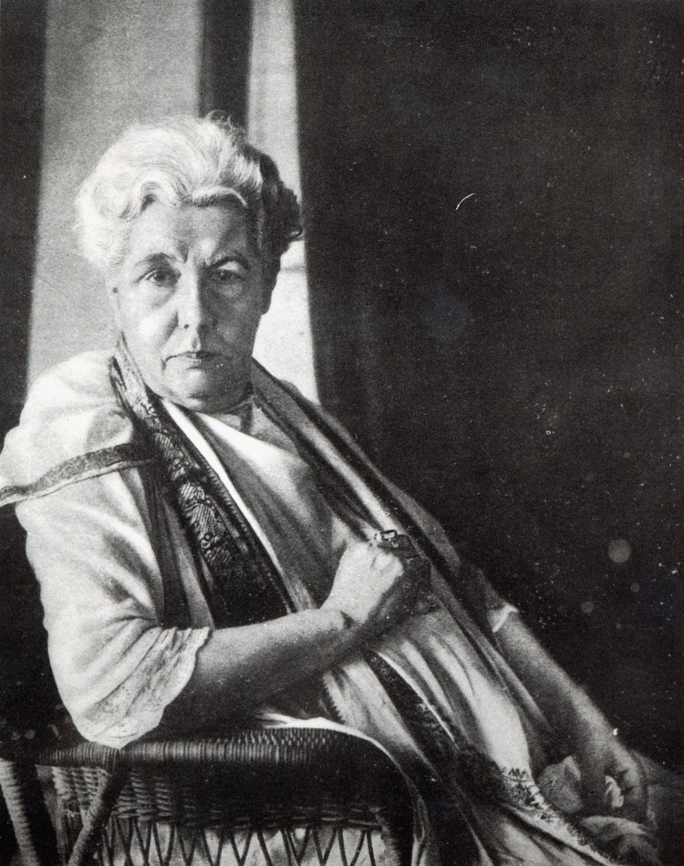 Pani Annie Besant autorstwa English Photographer