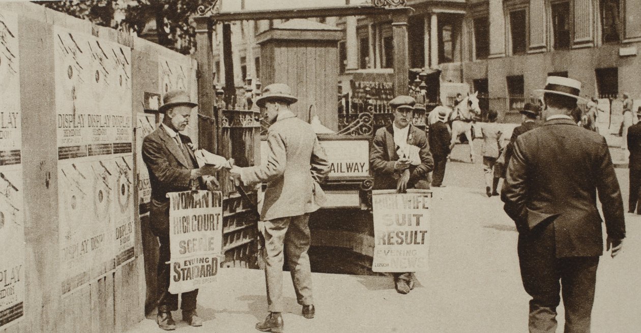 Sprzedawcy gazet na Trafalgar Square, ze wspaniałego Londynu, publikowane w latach 1926-27 (fotograwiura) autorstwa English Photographer