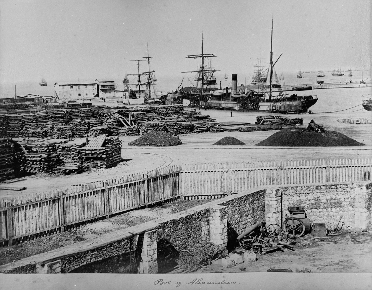 Port Aleksandrii, ok.1880-3 autorstwa English Photographer