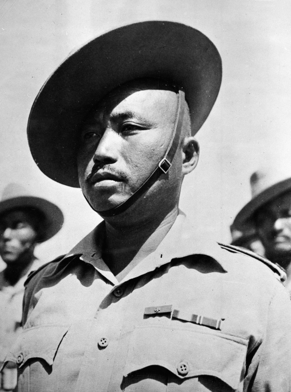 Portret Subedara Lal Bahadura Thapy, 1. Batalionu 2. Strzelców Gorkha autorstwa English Photographer