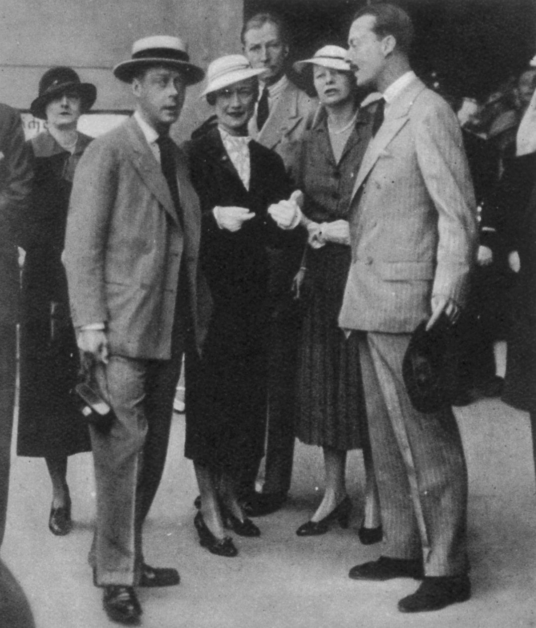 Książę Edward i Wallis Warfield Simpson na królewskim rejsie, 1936 autorstwa English Photographer