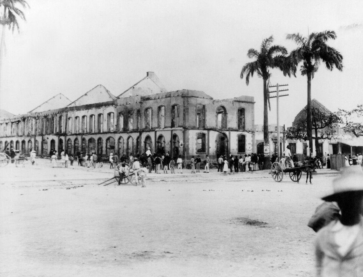 Scena w Port of Spain, Trynidad, 1891 autorstwa English Photographer