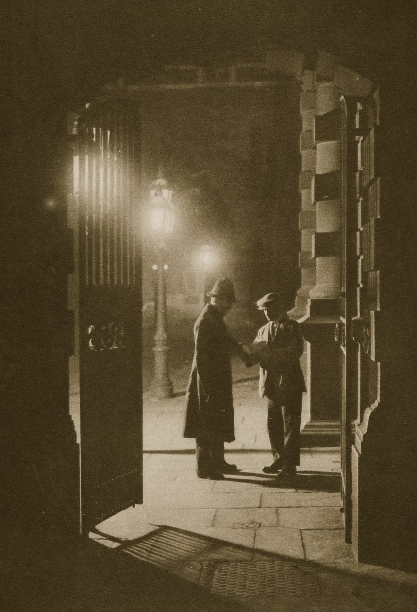 Scotland Yard we wczesnych godzinach porannych, Embankment (zdjęcie w sepii) autorstwa English Photographer