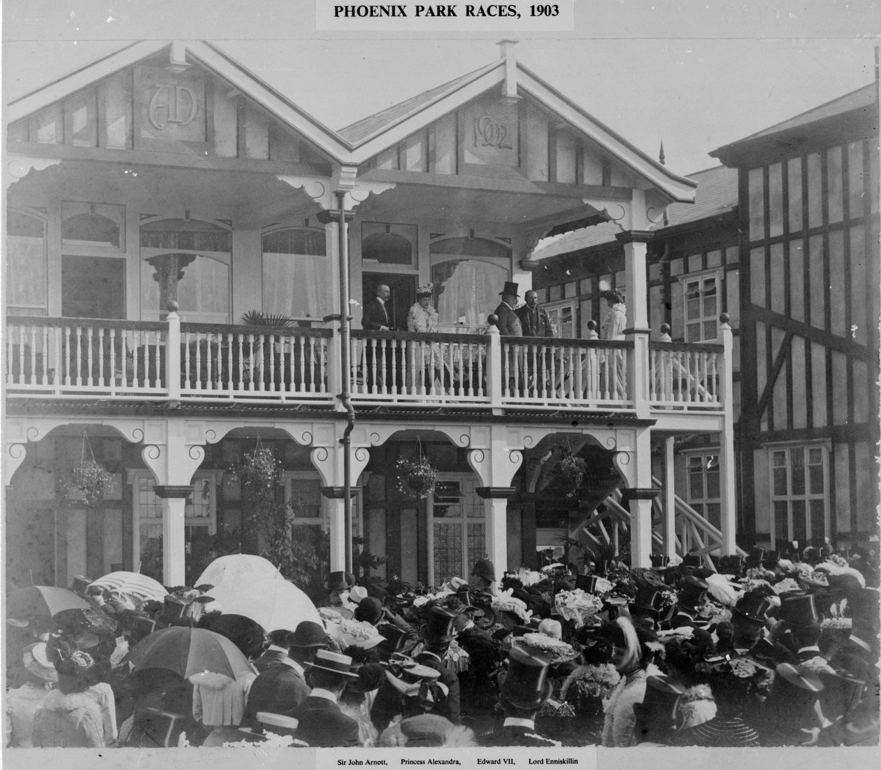 Pierwsze wyścigi w Phoenix Park, 1903 autorstwa English Photographer