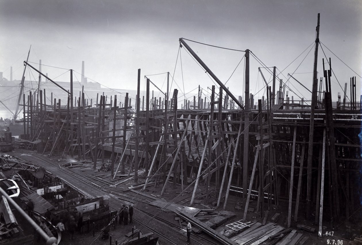 Lodołamaczy pociąg promowy parowiec SS Baikal w ramie podczas budowy przez Sir W.G. Armstronga Mitchella and Co. Ltd. w stoczni Low Walker, Newcastle upon Tyne w 1896 r., stocznia nr 647, jezioro Bajkał autorstwa English Photographer