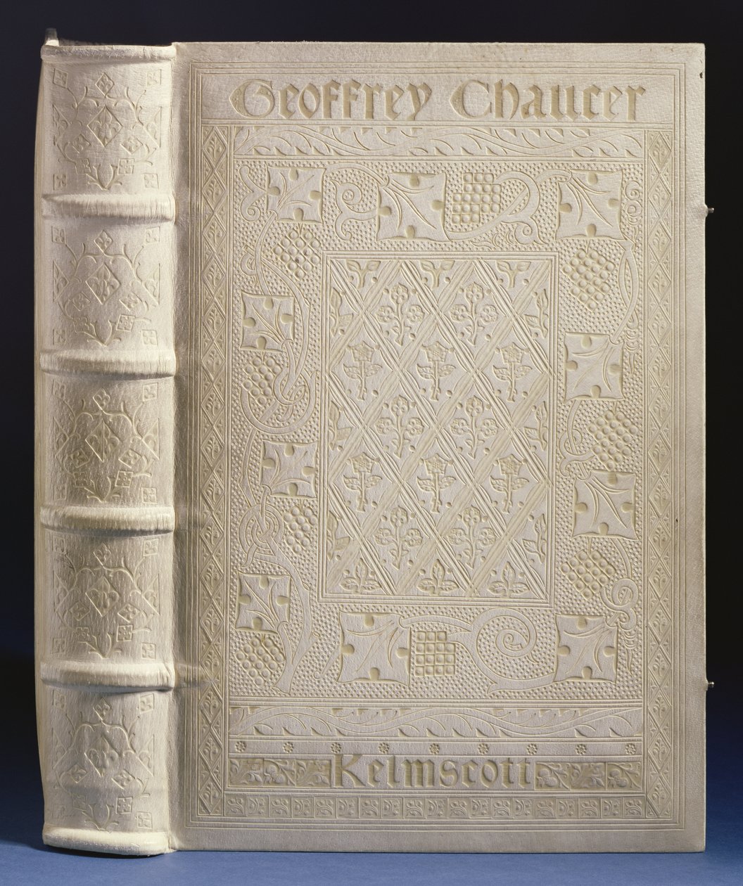 21.M.1 Oprawa Doves Bindery dla Kelmscott Chaucer, 1896 (świńska skóra) autorstwa English School