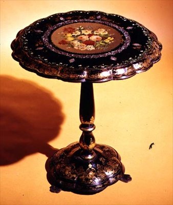 Stół do gier, ok. 1860 (papier mache) autorstwa English School